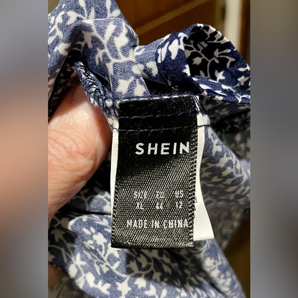 Floral Tie Back Halter Top NWOT - Picture 6 of 8